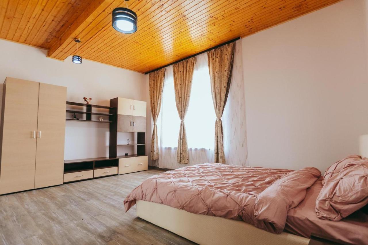 Hotel Casa Selly à Tulcea Extérieur photo